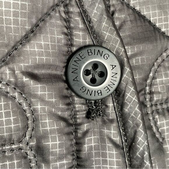 Anine Bing Andy Black Quilted Monogram Vest Pockets‎ Women’s Size Large - Picture 6 of 14